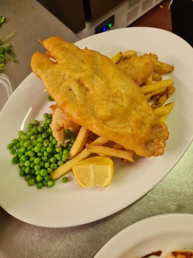 The Crown Hotel Inverbervie エクステリア 写真